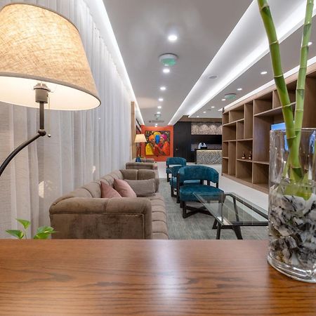 Eden Gardens Hotel Άκρα Εξωτερικό φωτογραφία