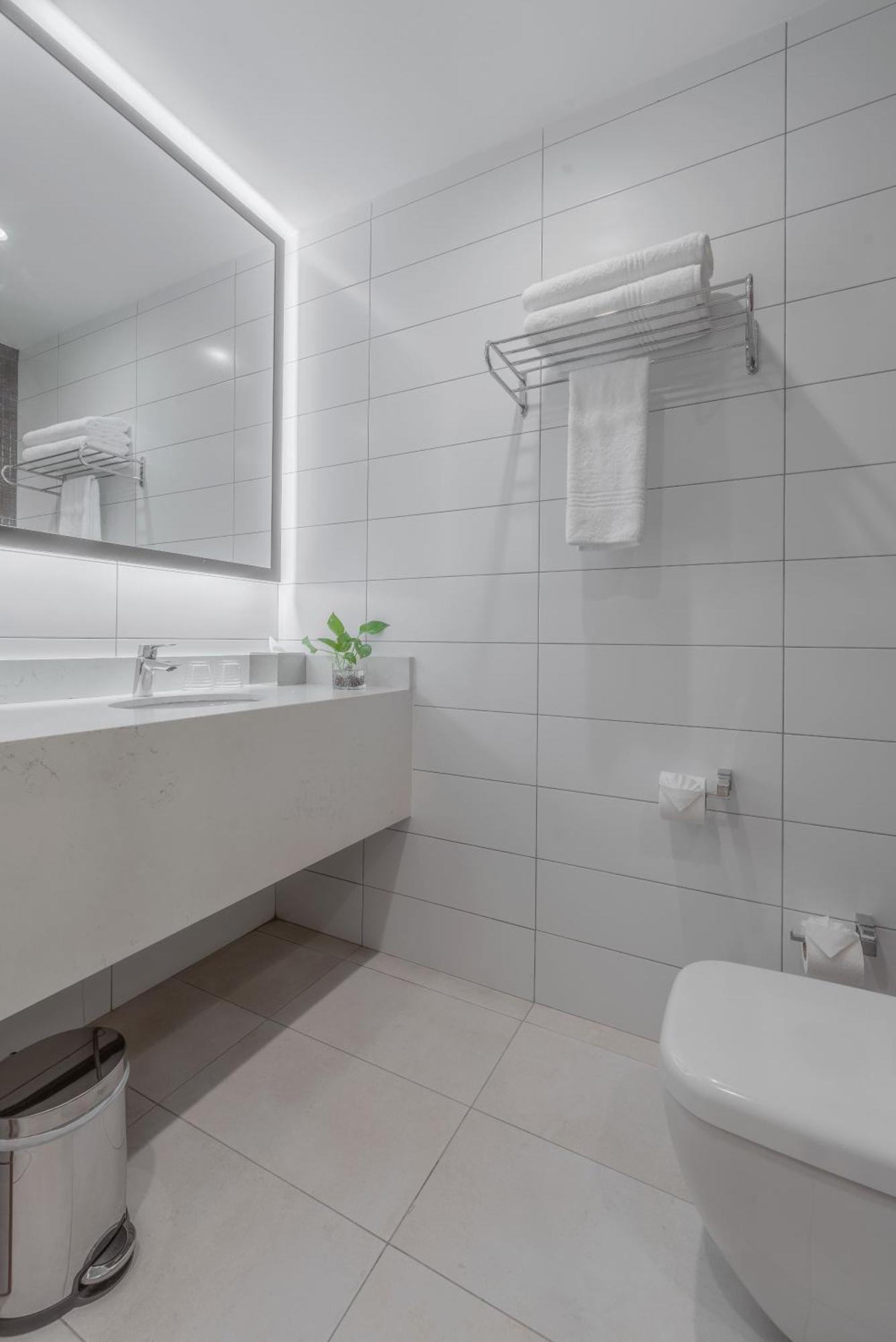 Eden Gardens Hotel Άκρα Εξωτερικό φωτογραφία